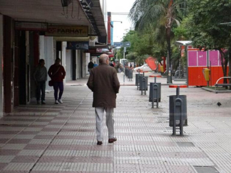 Pronostican un fin de semana nublado y con temperaturas mínimas entre los 8 y 11