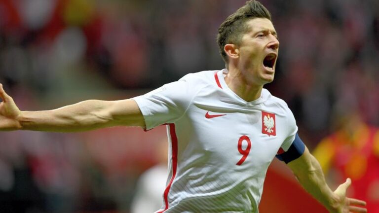Sorpresa en Polonia: Robert Lewandowski renunció a la selección por diferencias con el DT