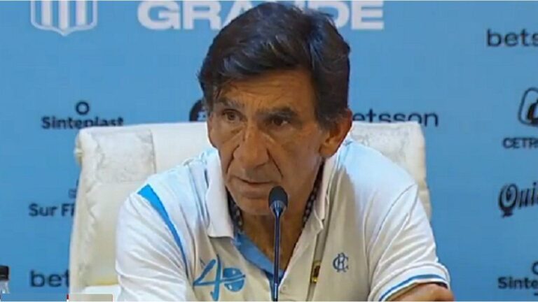Gustavo Costas se metió en la polémica y opinó sobre el pase de Maxi Salas a River