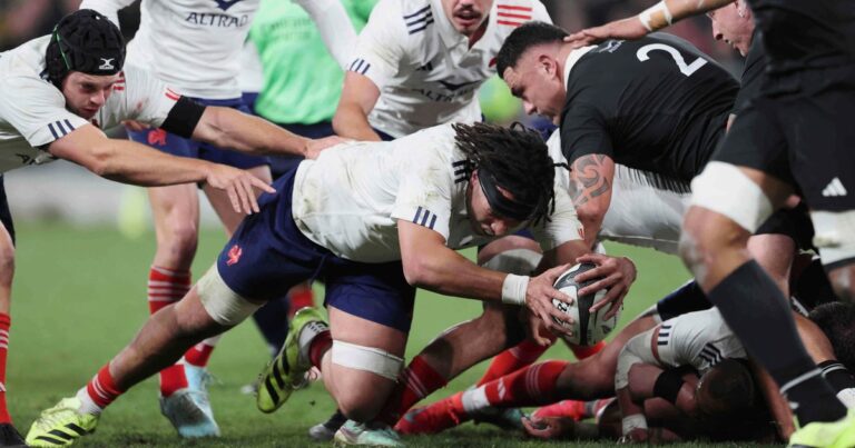 La renovada selección de Francia no pudo contra los All Blacks
