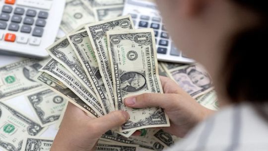 Alerta dólar: por qué tocó el punto más alto desde la flexibilización del cepo y cómo seguirá