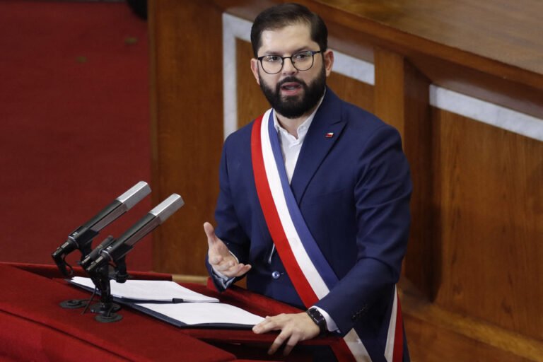 Para Boric, Chile tiene la ciudad más austral del mundo