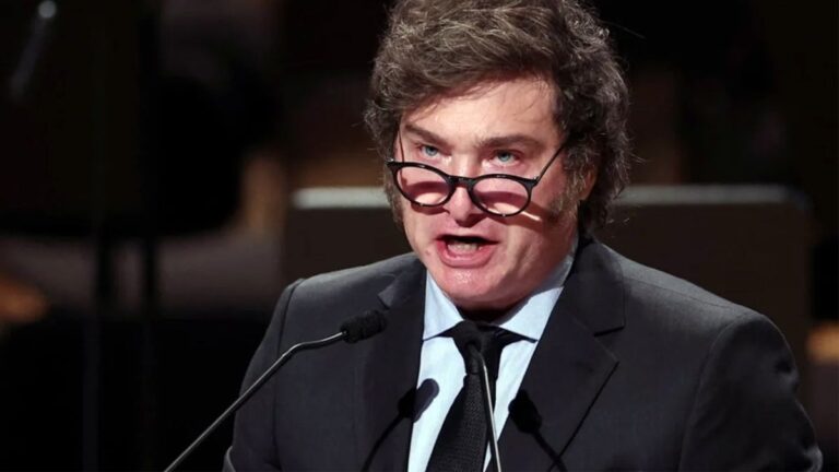 Cuándo vence el plazo para que Javier Milei vete el aumento a las jubilaciones