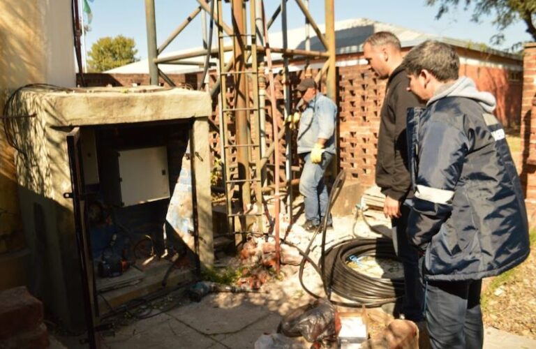 SAMEEP solucionó el problema de agua en Complejo Educativo de Fontana