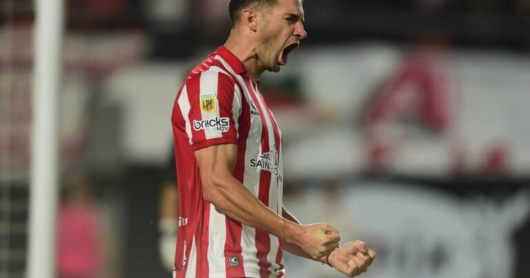 Tigre tienta a un ex River para reforzar su ataque