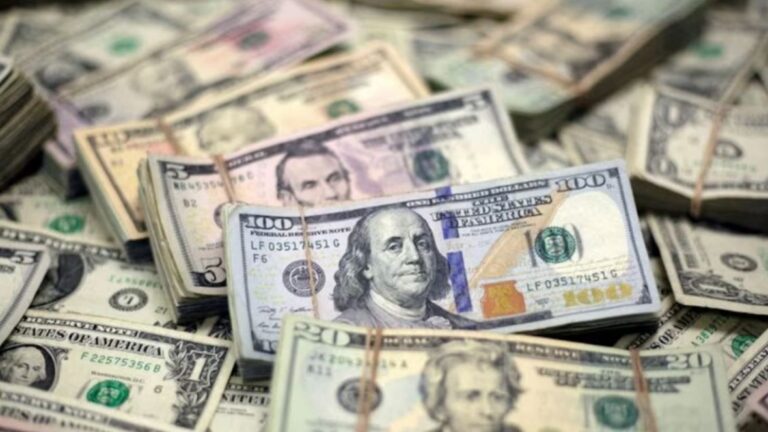 La asfixia de la deuda: Chubut pagó la semana pasada más de 31 millones de dólares