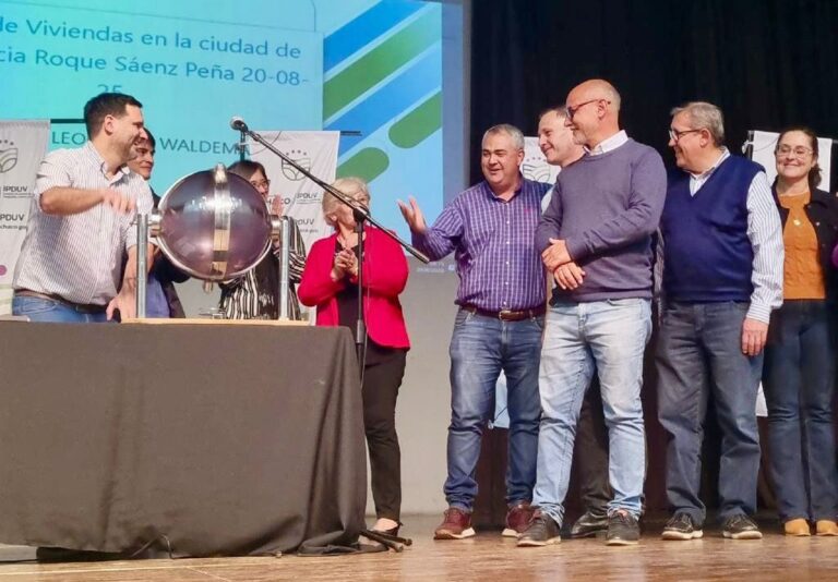 Sáenz Peña: el Ipduv sorteó 26 viviendas y anunció un criterio histórico de adjudicación