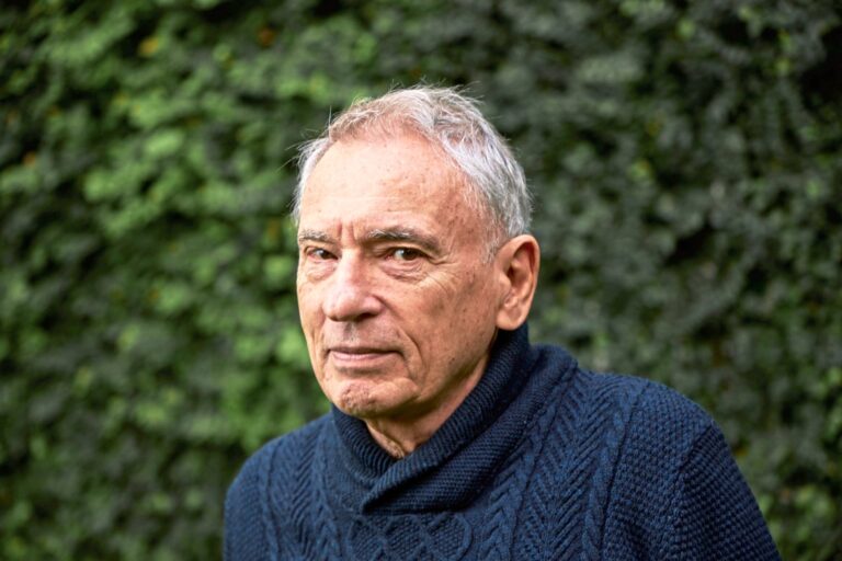 Sergio Sinay: Hay hoy una ilusión de comunicación, que no es más que conexión