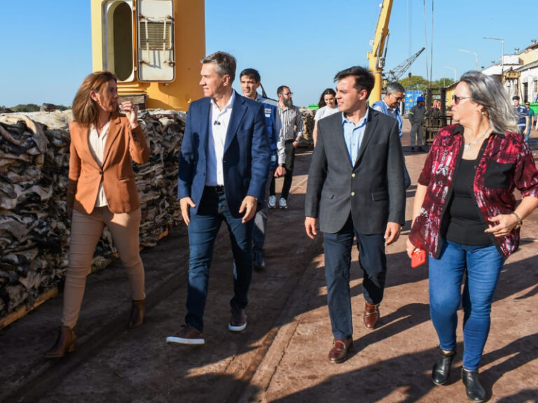 De Chaco a China: el gobernador Zdero constató otra histórica jornada para el Puerto de Barranqueras