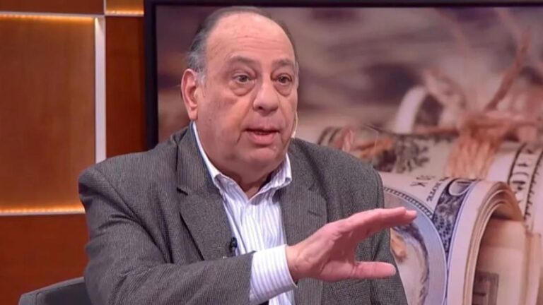 Roberto Cachanosky: «La dolarización fue un verso de campaña, sabían que era imposible»
