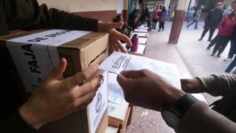 Las autoridades de mesa que trabajen en las elecciones de octubre cobrarán $80.000