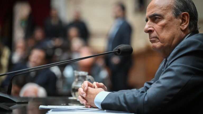 Guillermo Francos representará al Gobierno ante la UIA en el Día de la Industria