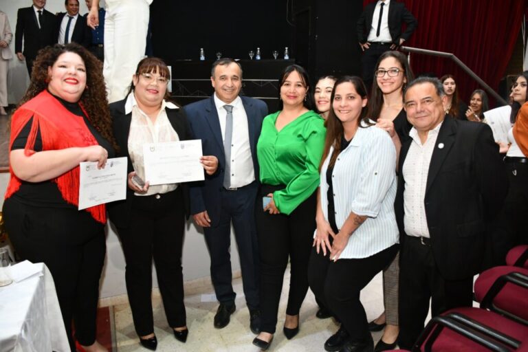 Sáenz Peña: nuevos profesionales se suman al sistema sanitario, tras finalizar sus residencias