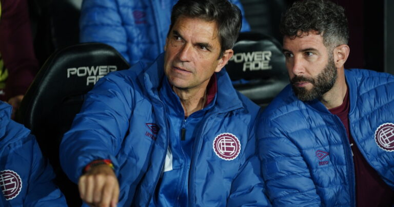 Lanús necesita levantar ante un I. Rivadavia envalentonado