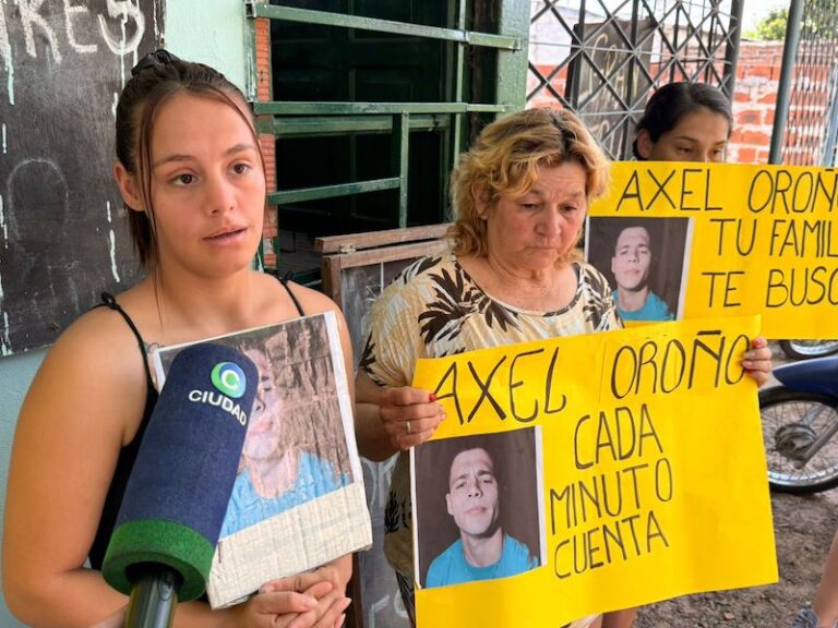 Familiares de Axel Oroño piden colaboración para encontrarlo en Barranqueras: Hace cinco días no sabemos de él
