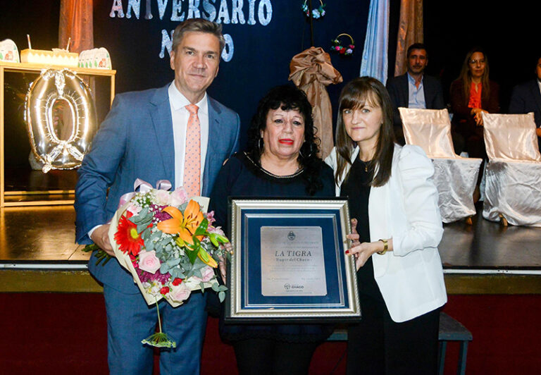 Zdero acompañó el 100 aniversario de La Tigra y reafirmó su compromiso y apoyo a la localidad