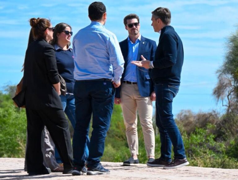 Fonplata llegó al Chaco por la ruta provincial 9 de El Impenetrable