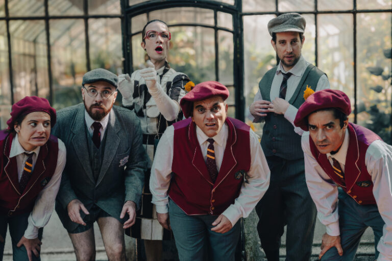 Modelo Vivo Muerto, el policial absurdo más celebrado del teatro independiente, llega a Resistencia