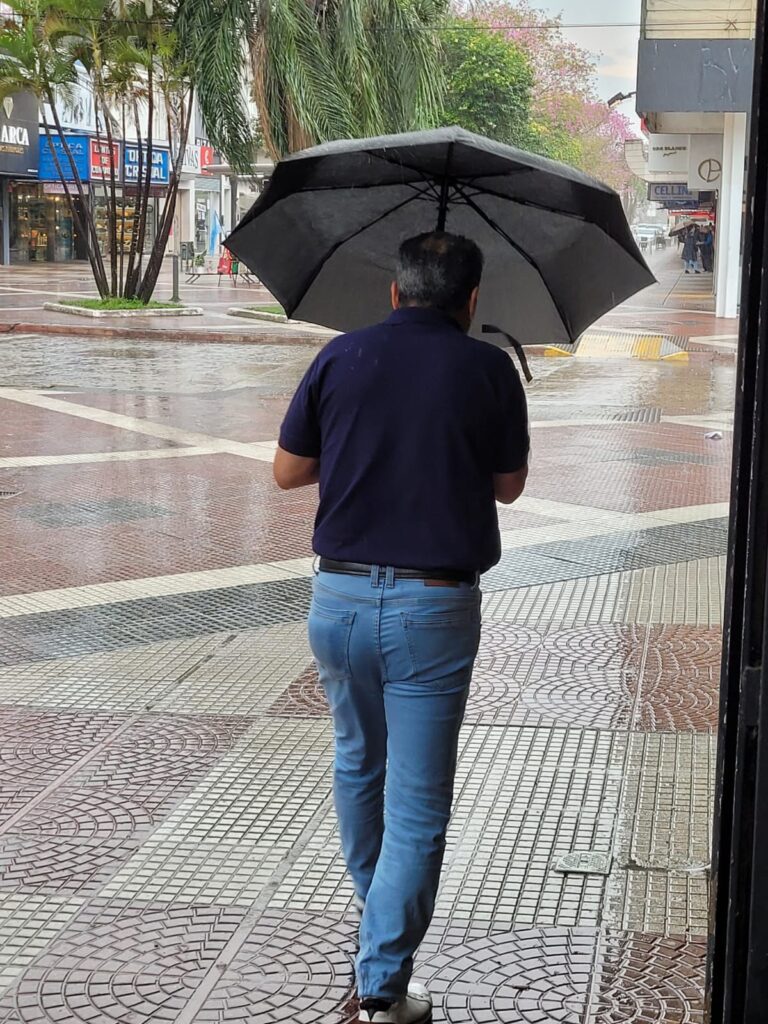 Más de 100 mm en Resistencia: sigue la alerta por lluvias