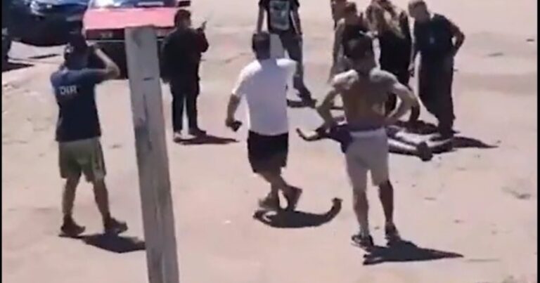 Feroz pelea de recicladores de aceite en Pinamar: trompadas, piedrazos y un hombre internado