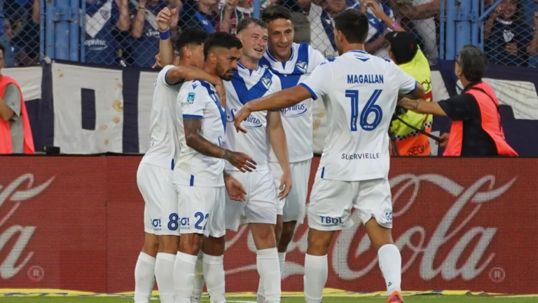 Vélez le ganó 1-0 a un River que no encuentra el rumbo en el Torneo Apertura